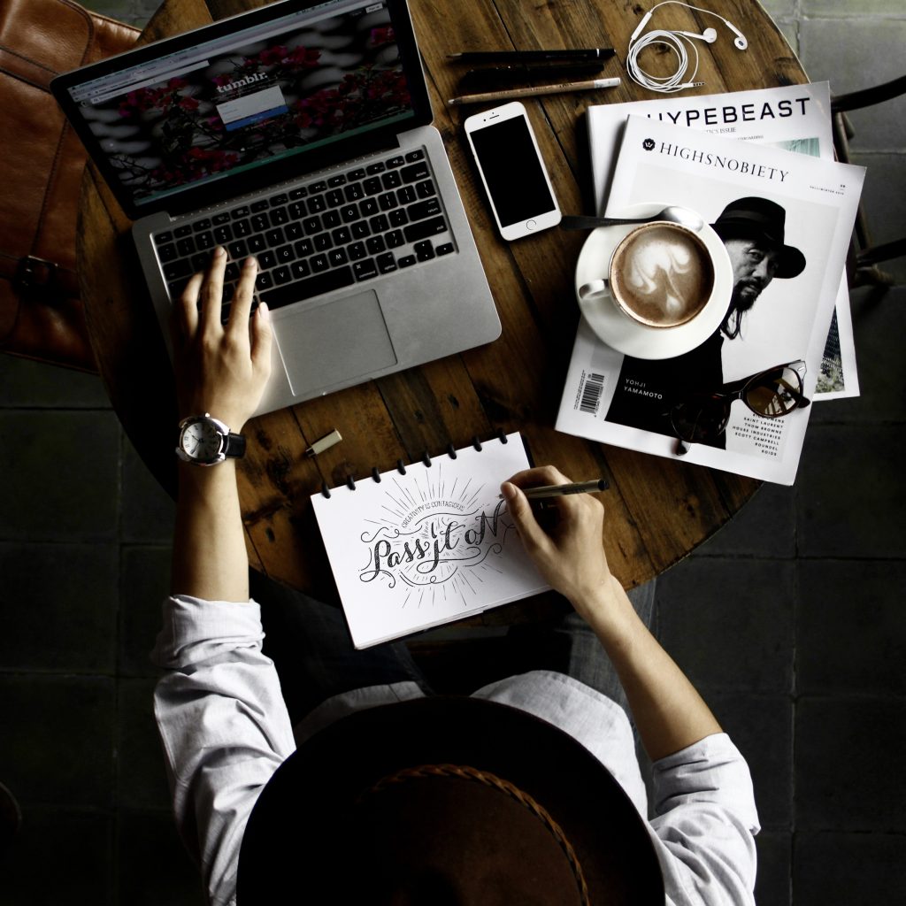 How to create the ultimate business card